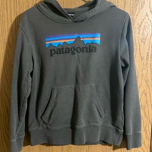 Boys Youth XL Patagonia light weight hoodie